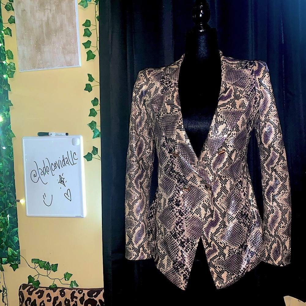 Snakeskin blazer